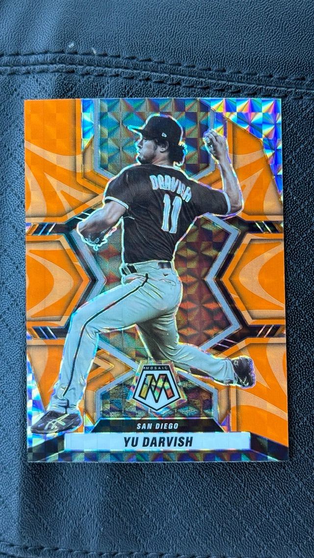 2022 Panini Mosaic - Reactive Orange Mosaic | Yu Darvish