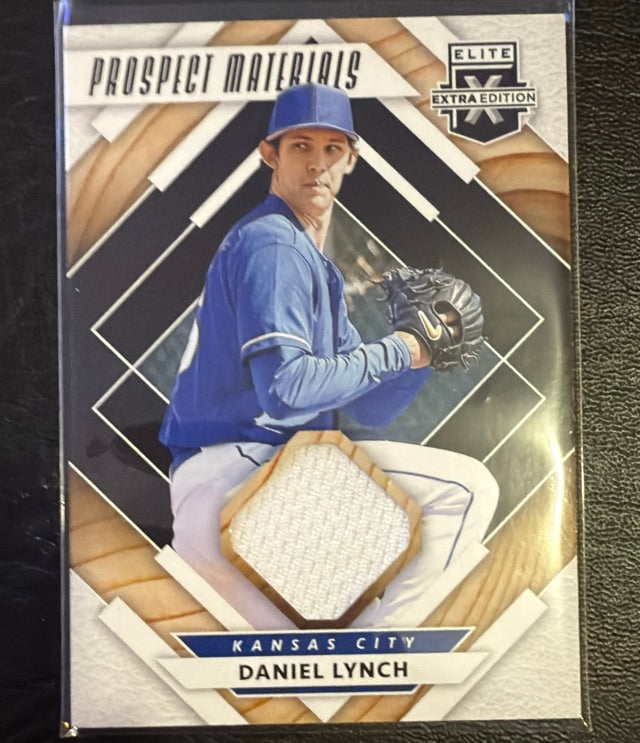 2020 Panini Elite Extra Edition - Prospect Materials Black | Daniel Lynch