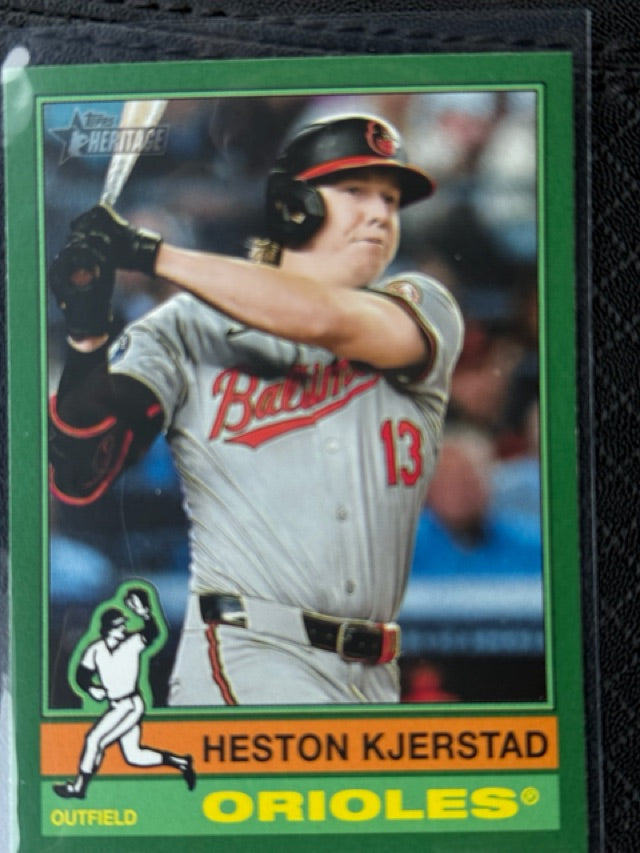 2025 Topps Heritage - Dark Green | Heston Kjerstad