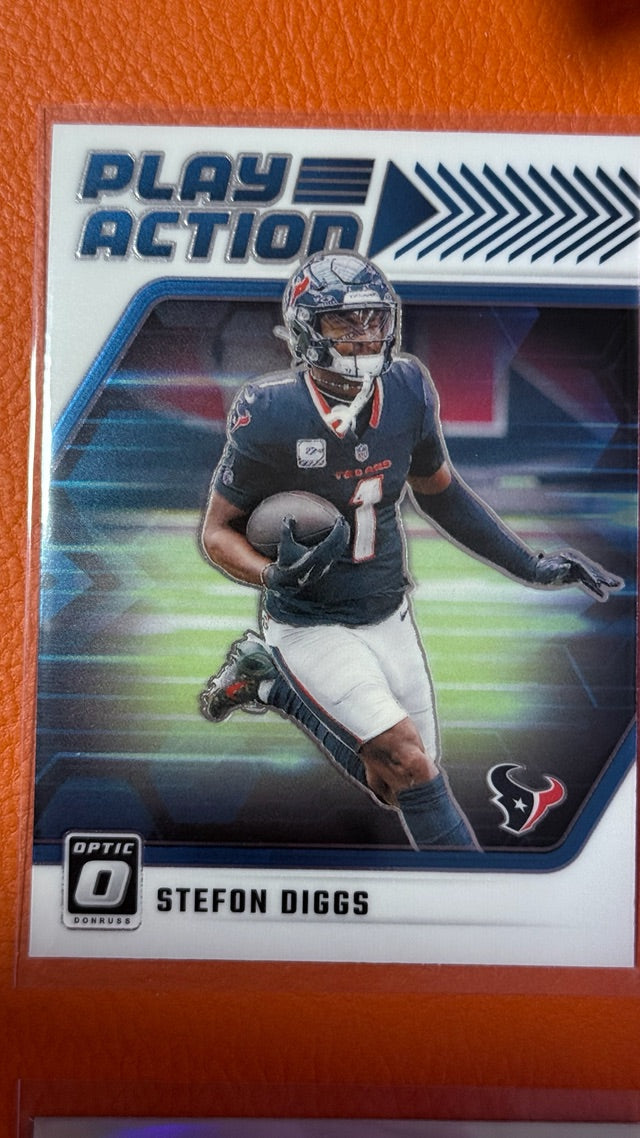 2024 Optic Donruss Optic - Play Action | Stefon Diggs