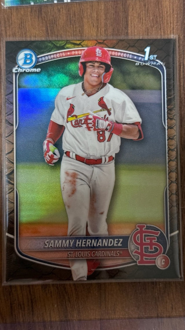 2025 Bowman Chrome Prospects Reptilian Refractor | Sammy Hernandez