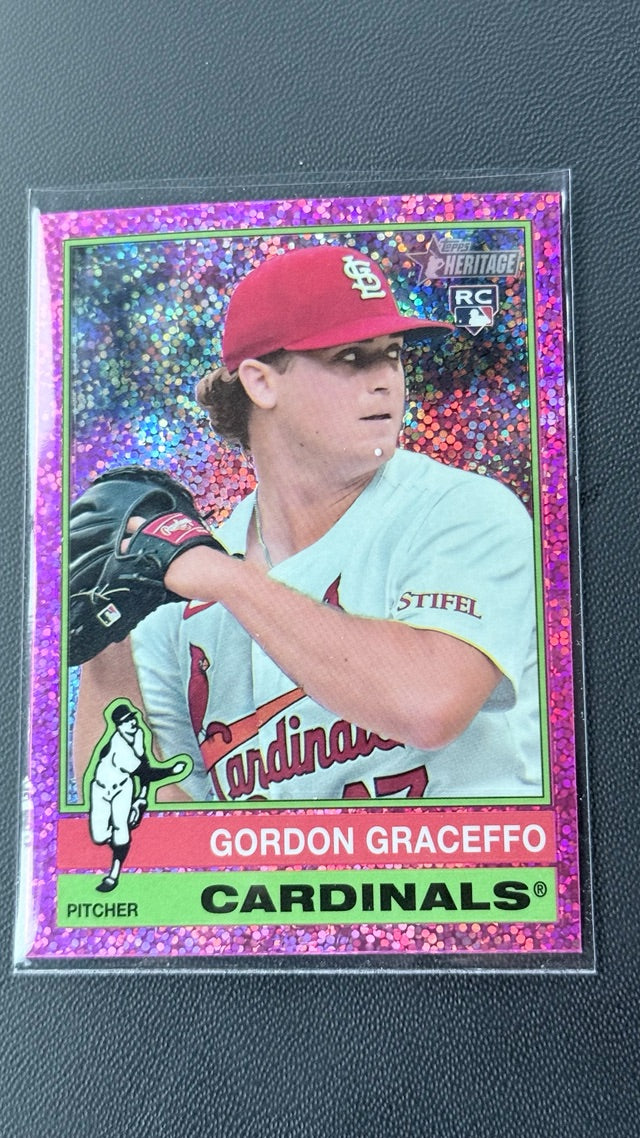 2025 Topps Heritage - Chrome Pink Sparkle Refractor | Gordon Graceffo