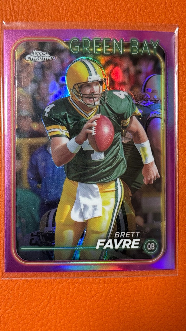 2024 Topps Chrome - Pink Refractor | Brett Favre