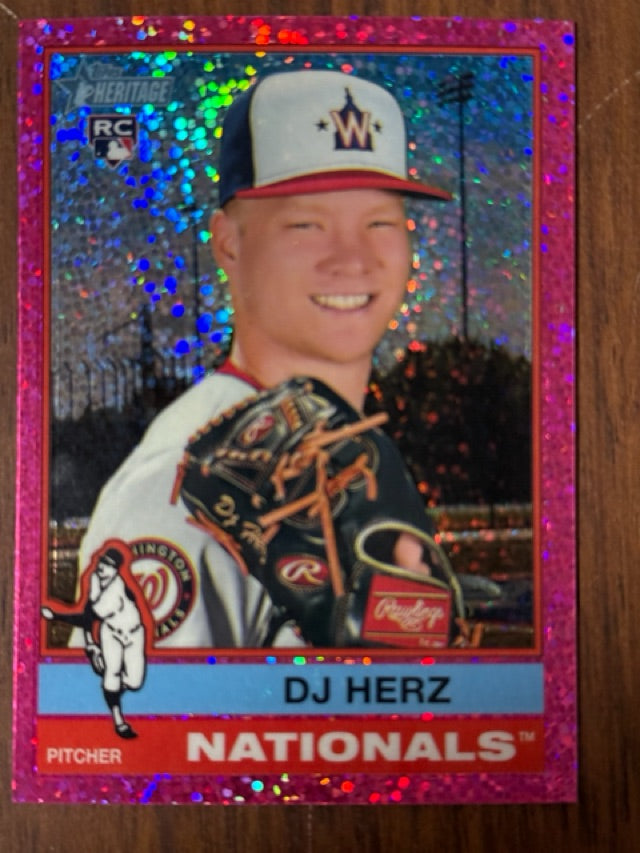 2025 Topps Heritage - Chrome Pink Sparkle Refractor | DJ Herz