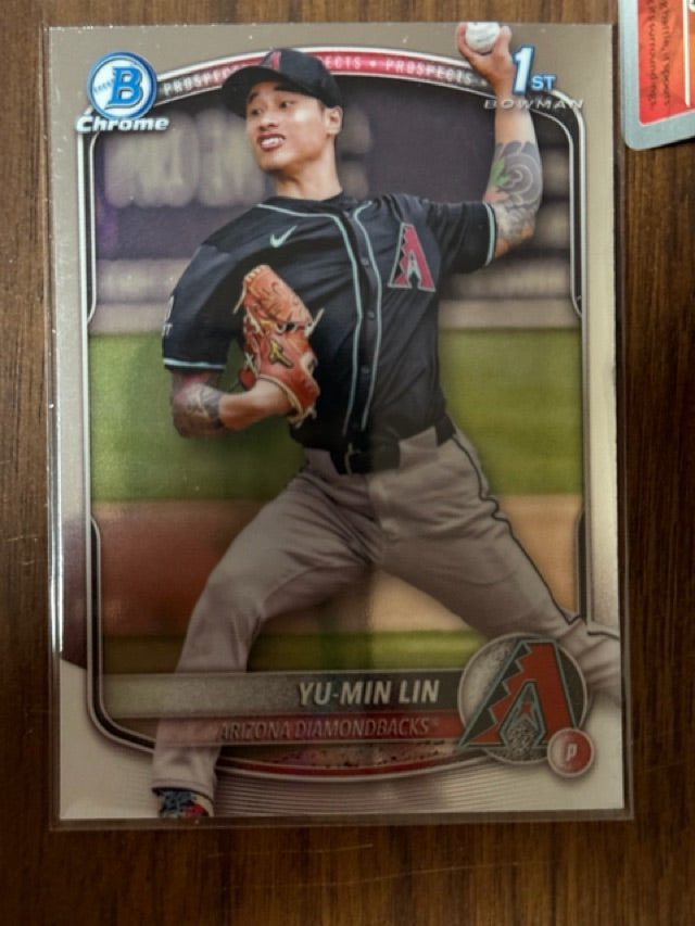 2025 Bowman Chrome Prospects | Yu-Min Lin