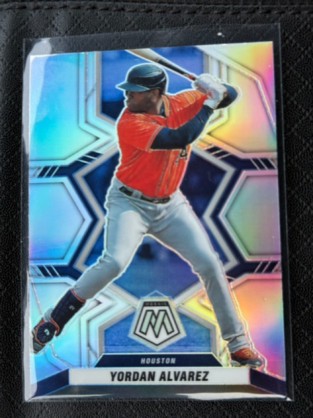 2022 Prizm Panini Mosaic - Silver Prizm | Yordan Alvarez