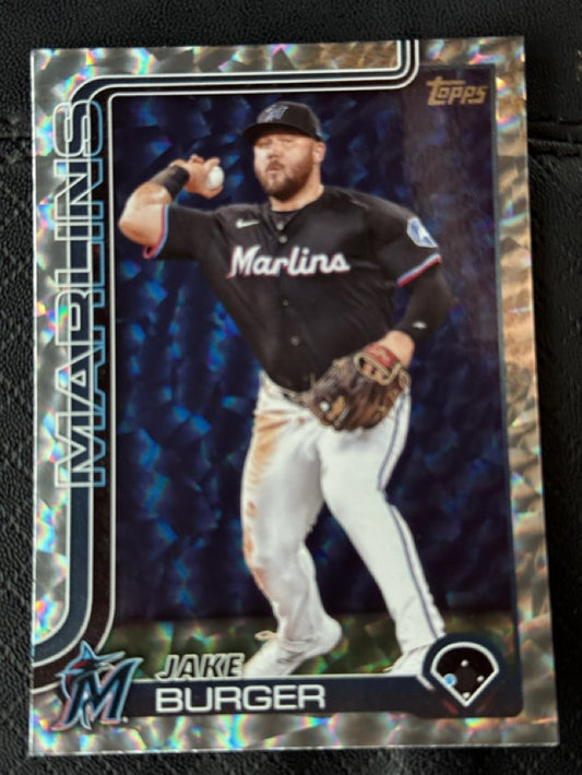2025 Topps Silver Crackle Foilboard | Jake Burger