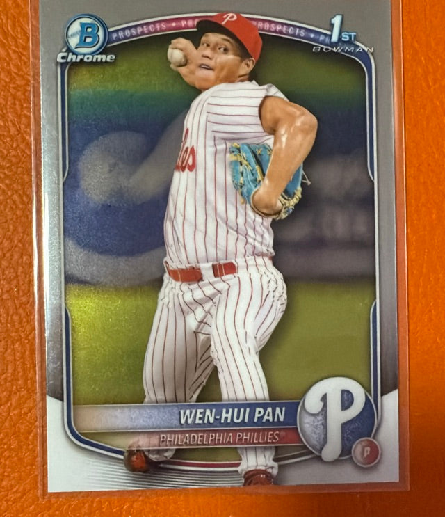 2025 Bowman Prospects | Wen-Hui Pan