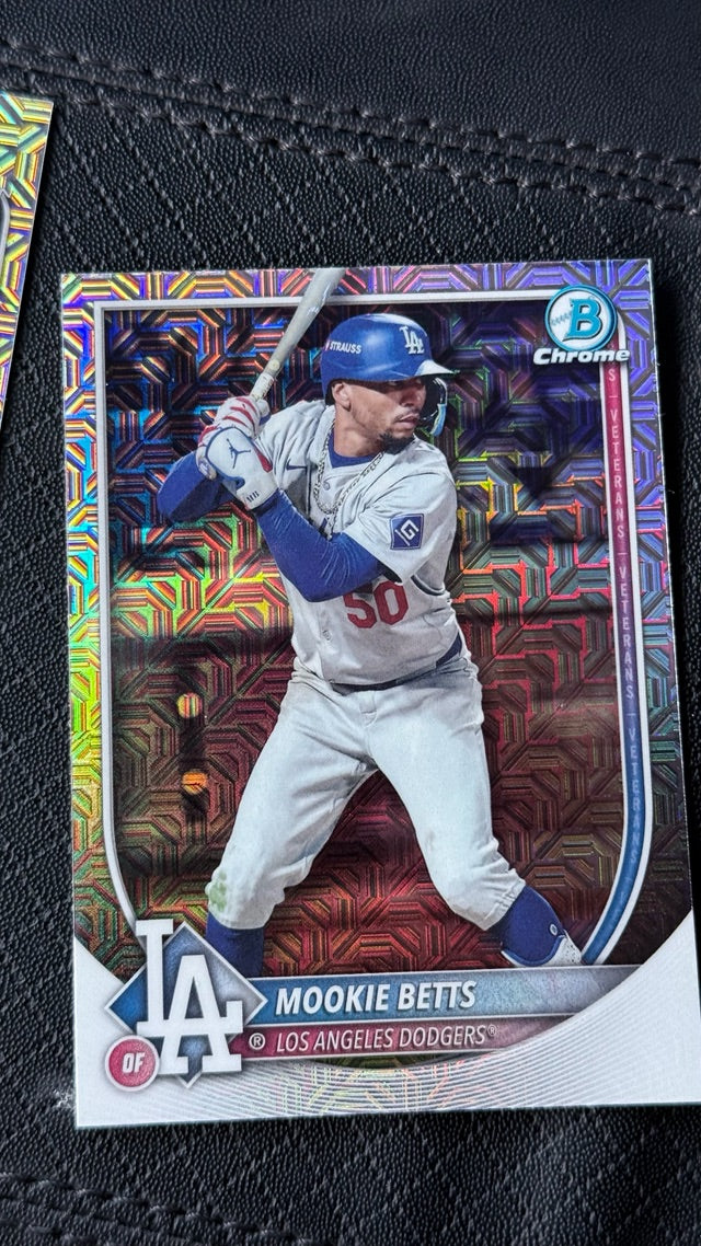 2025 Bowman Chrome Mojo Refractor | Mookie Betts