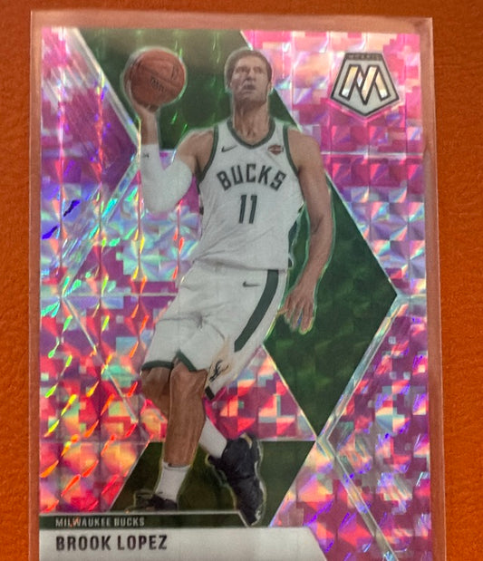 2019 Panini Mosaic - Camo Pink | Brook Lopez