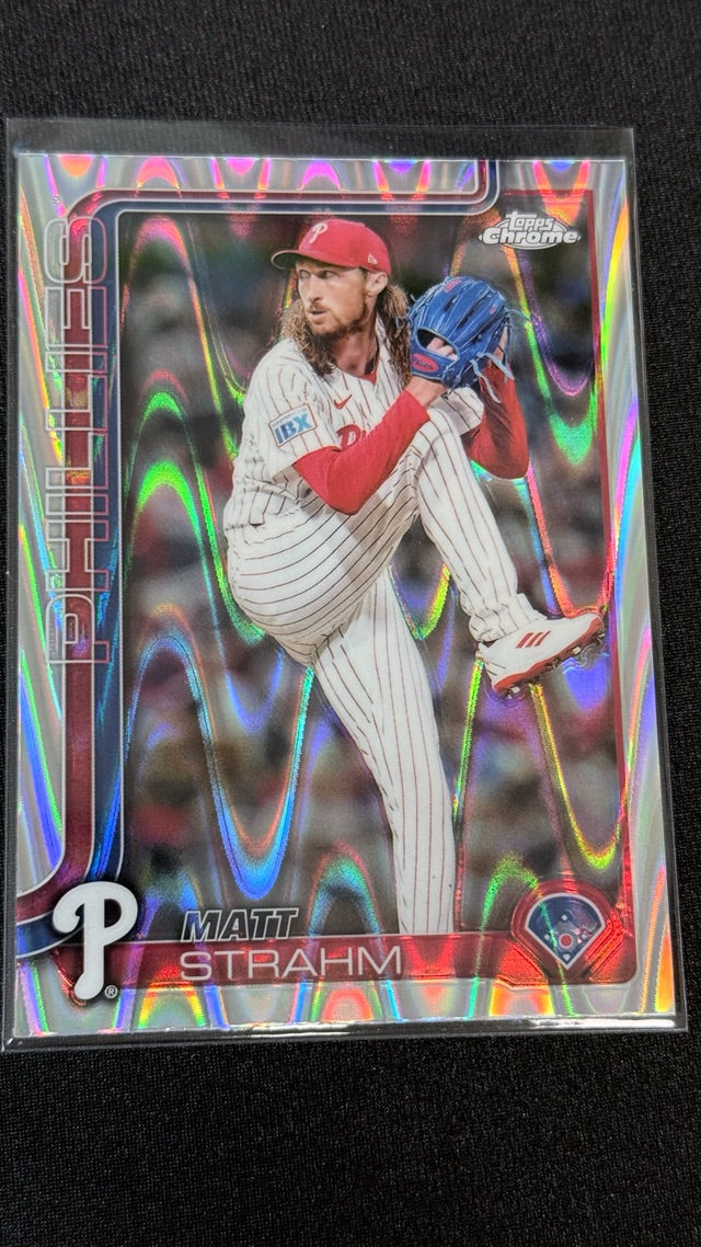 2025 Topps Chrome - Raywave Refractors | Matt Strahm