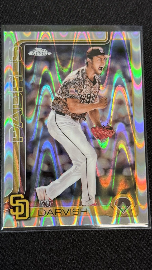 2025 Topps Chrome - Raywave Refractors | Yu Darvish