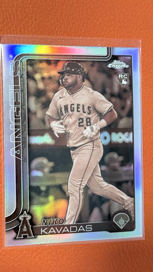 2025 Topps Chrome - Sepia Refractors | Niko Kavadas