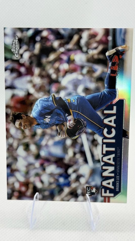 2025 Topps Chrome - Fanatical | Brooks Lee