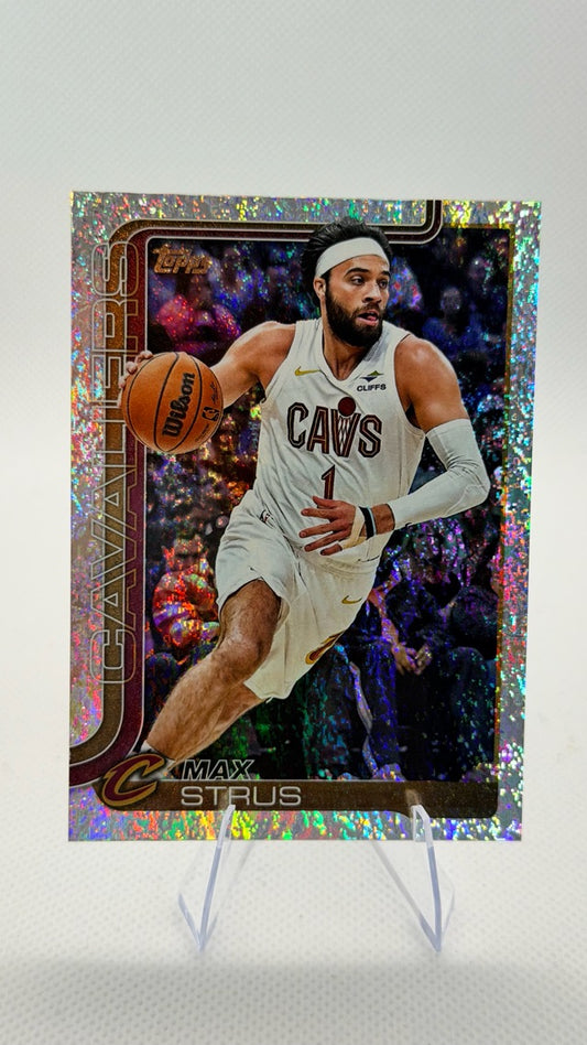 Max Strus 2025-26 Topps Flagship #84