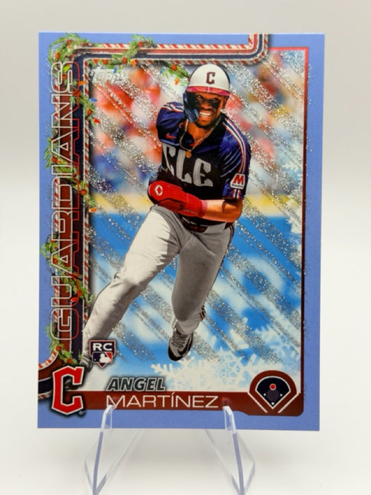 Angel MartÃ­nez 2025 Topps Topps Holiday #H82 (front);Angel MartÃ­nez 2025 Topps Topps Holiday #H82 (back)