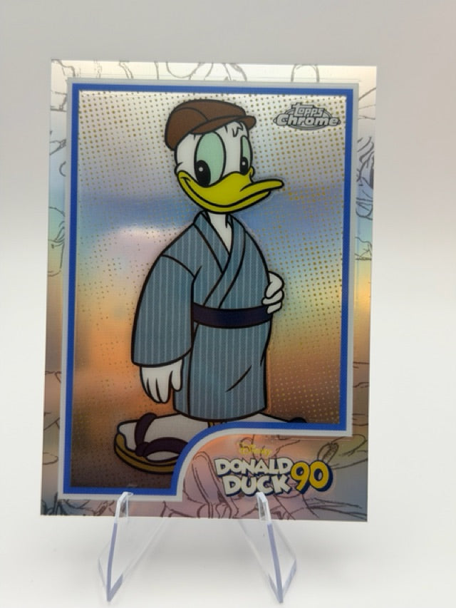 Donald Duck 2024 Topps Flagship #DD-5 (front);Donald Duck 2024 Topps Flagship #DD-5 (back)