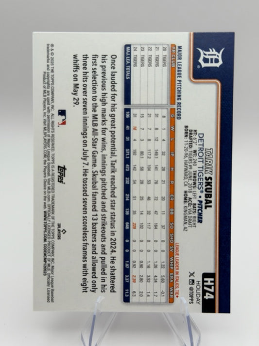 Tarik Skubal 2025 Topps Topps Holiday #H74b (front);Tarik Skubal 2025 Topps Topps Holiday #H74b (back)