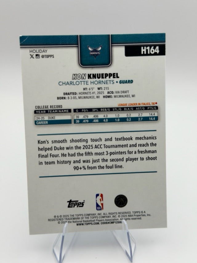 Kon Knueppel 2025-26 Topps Topps Holiday #H164 (front);Kon Knueppel 2025-26 Topps Topps Holiday #H164 (back)