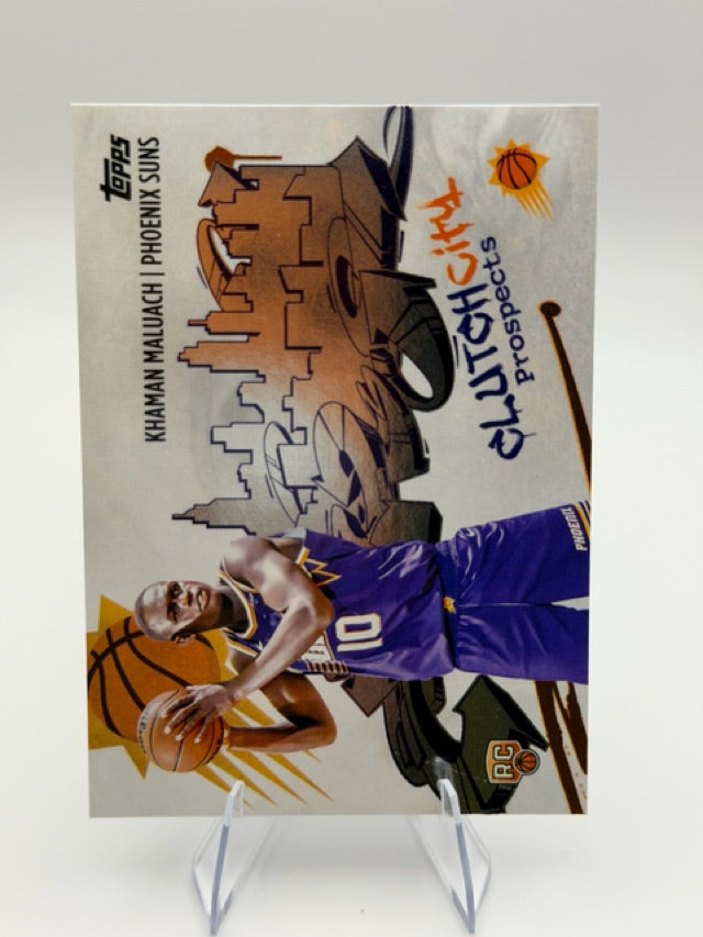 Khaman Maluach 2025-26 Topps Clutch City Prospects #CC-10 (front);Khaman Maluach 2025-26 Topps Clutch City Prospects #CC-10 (back)